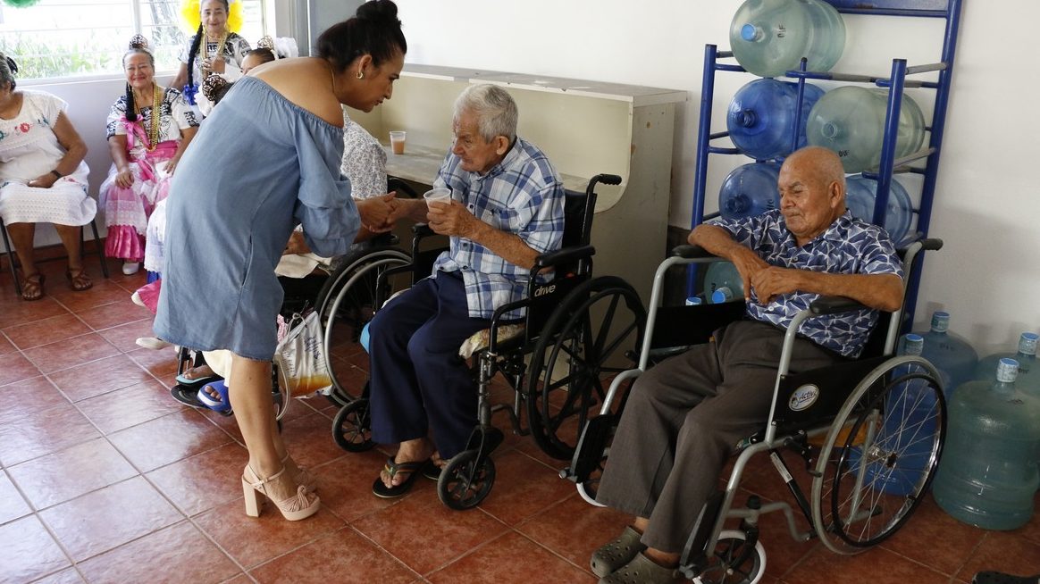 Centro de Atención Integral al Adulto Mayor | Casa de Retiro | Costo y