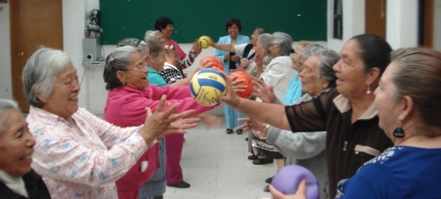 Clubes de la tercera edad ▷ GUÍA completa 【2023】