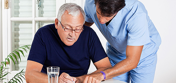 ¿Qué Cuidados de Enfermería se deben aplicar en ancianos con Parkinson?