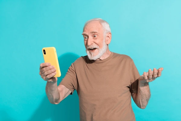 imagen de Tecnología nueva para adultos mayores